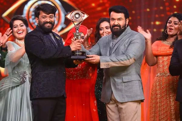 Bigg Boss Malayalam Season 3 Winner - Manikuttan