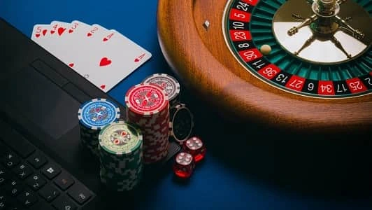 The Most Popular Online Casino Games: A Journey Through Virtual Casino Floors